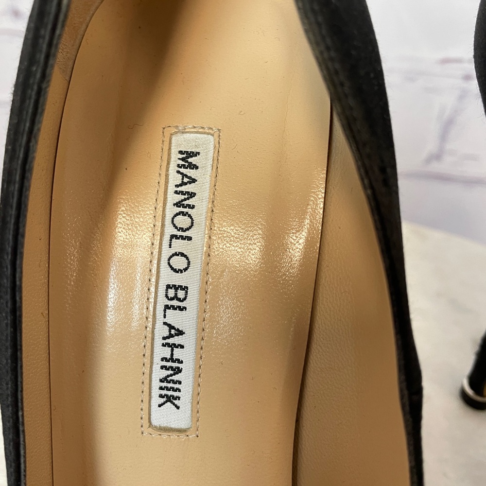 Manolo Blahnik Black Heels with Crystal Buckle - Picture 3 of 12